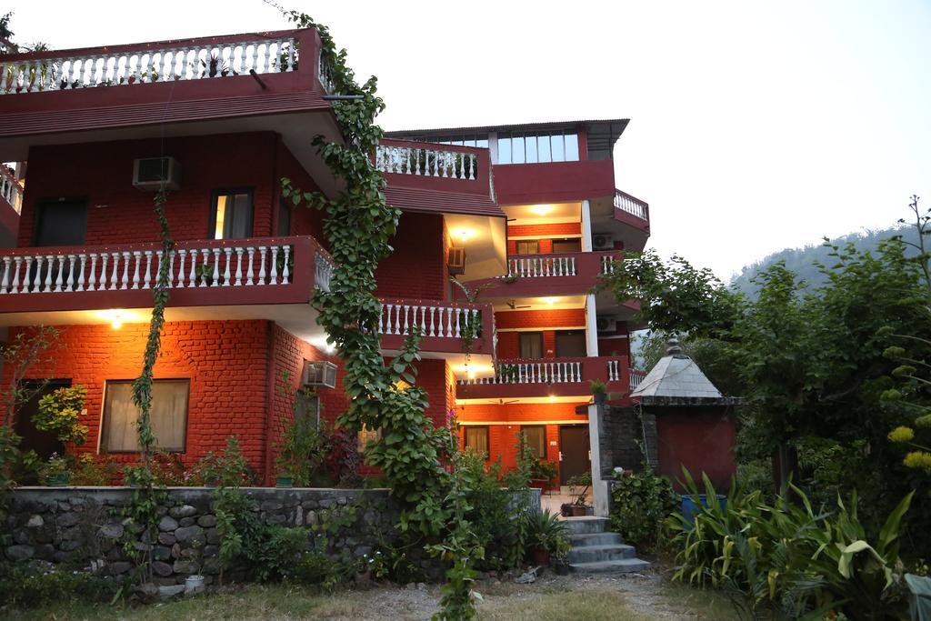 Hotel Divine Ganga Cabaña Rishīkesh Exterior foto